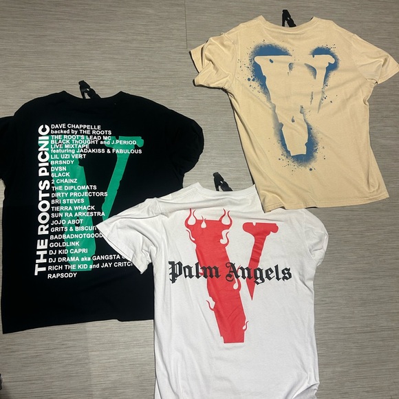 3 Vlone tees for Sale XL